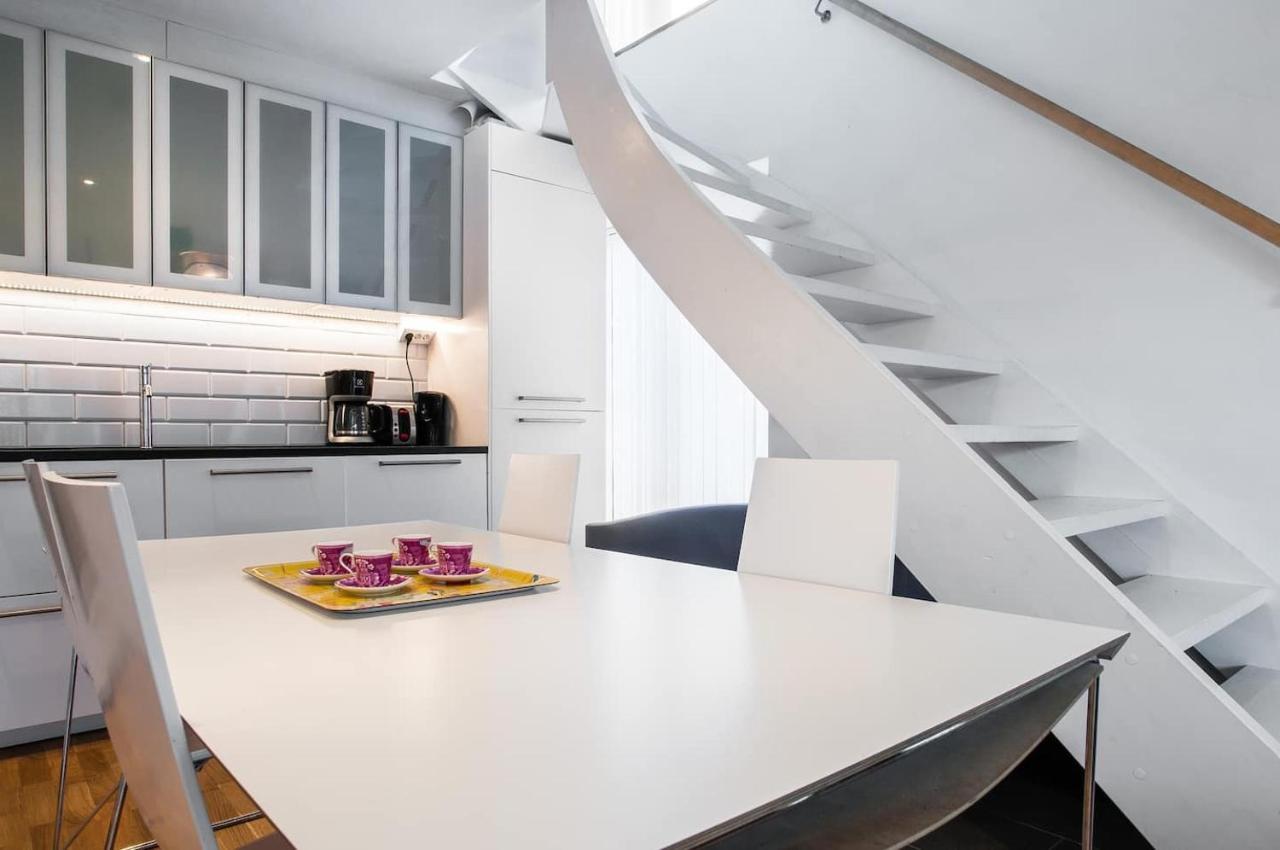 Townhouse On Arlanda Stockholm Metro Line - Easy Checkin Villa Sollentuna Kültér fotó