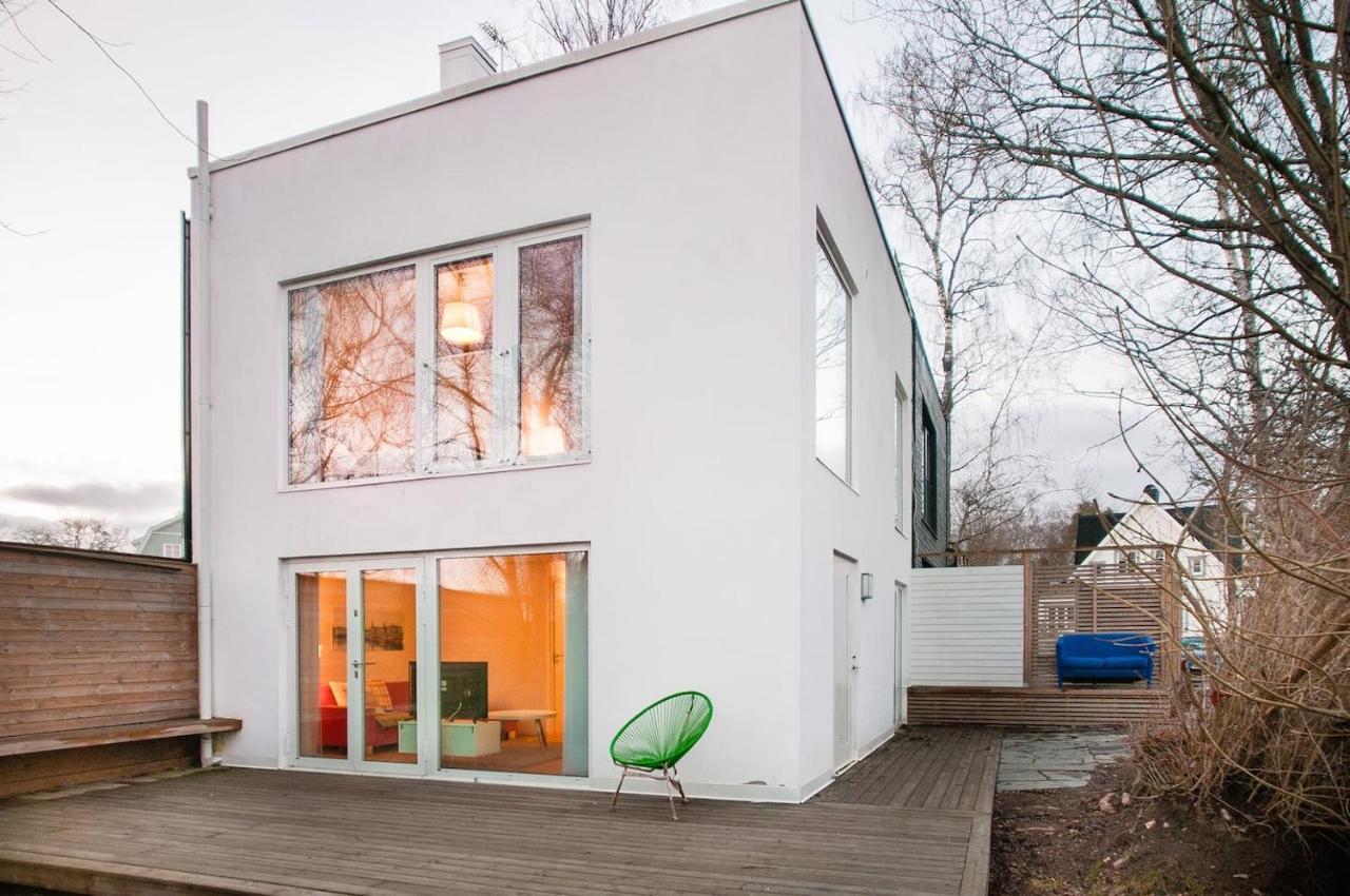 Townhouse On Arlanda Stockholm Metro Line - Easy Checkin Villa Sollentuna Kültér fotó